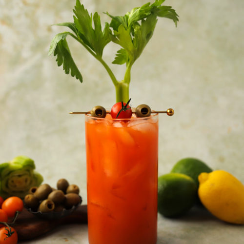 Carrot Bloody Mary Cocktail Recipe – Garlic Head