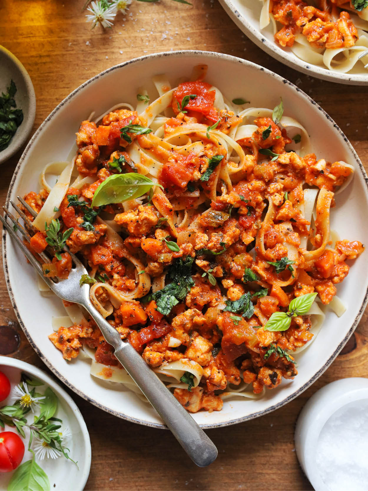 30 Minute Turkey Bolognese Sauce (GF, DF, Alcohol Free, Paleo, Whole30 ...